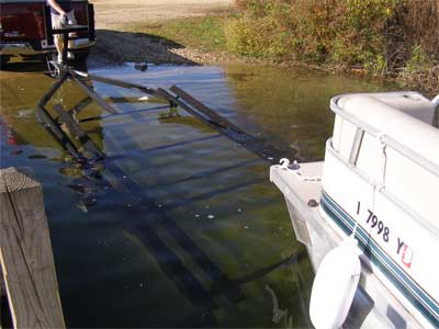 trailering a pontoon boat with guide ons